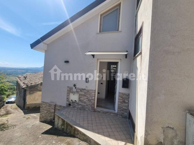 Bilocale frazione Sala, Centro, Santa Paolina