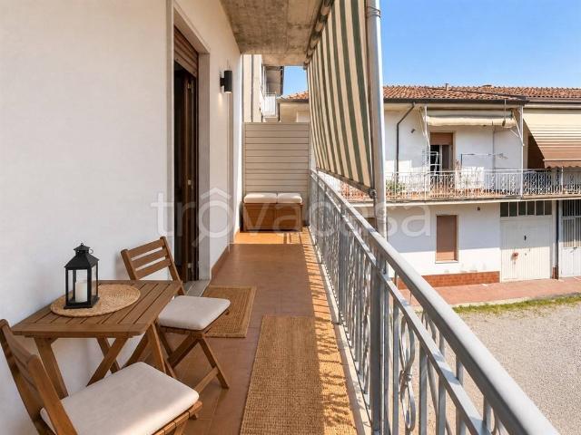 Bilocale in vendita a Calcinate