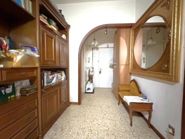 Bilocale in vendita a Casoria via Armando Diaz, 56