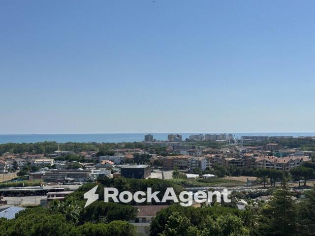 Bilocale in vendita a Città Sant'Angelo via Levante