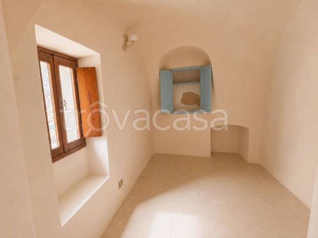 Bilocale in vendita a Borghetto San Nicolò, Bordighera