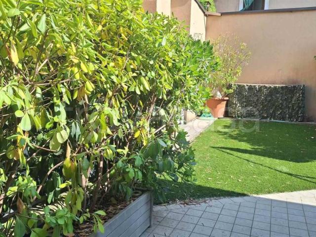 Bilocale in affitto a Bergamo via Tremana, 18, Conca Fiorita