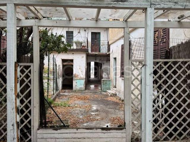 Bilocale in vendita a Brescia, Fiumicello