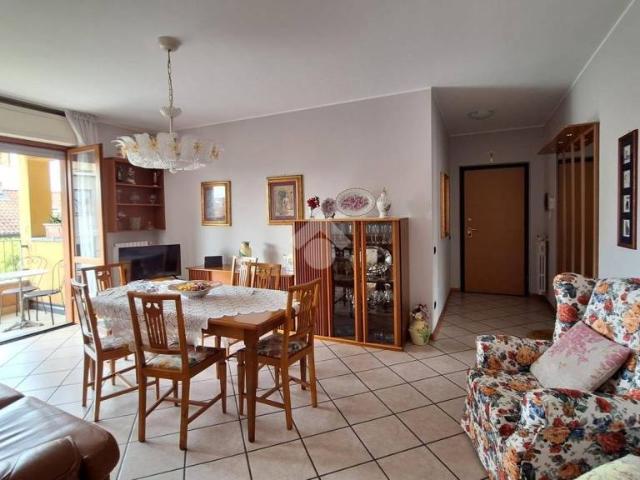 Bilocale in vendita a Desio via Lombardia, 15