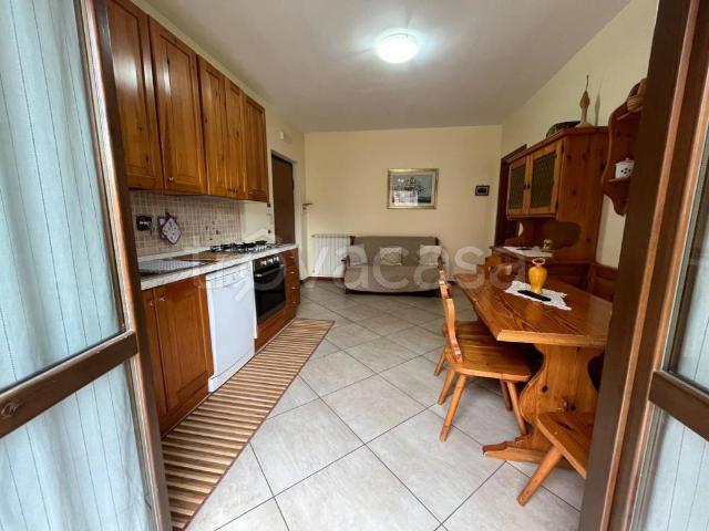 Bilocale in vendita a Fonte Nuova via Marche, 57, Santa Lucia