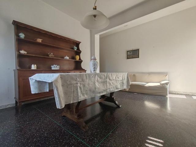 Bilocale in vendita a Massa piazza Duomo, Centro città
