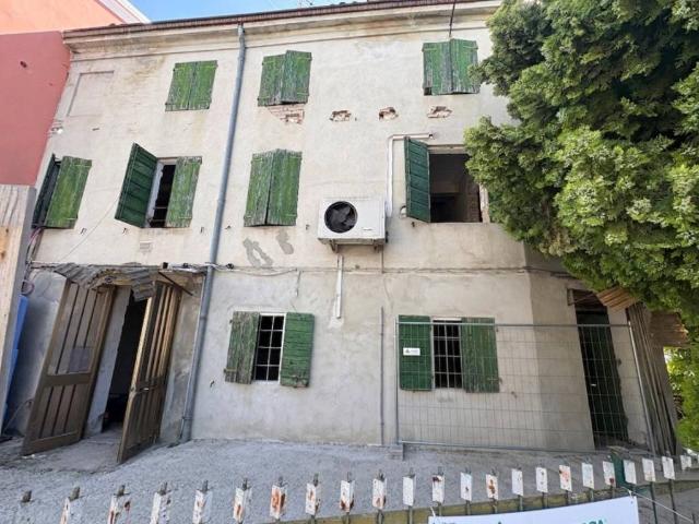 Bilocale in vendita a Medolla via Roma