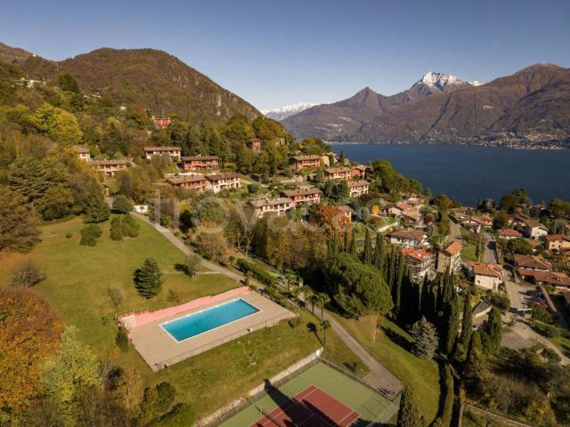 Bilocale in vendita a Menaggio via per La Grona, 99
