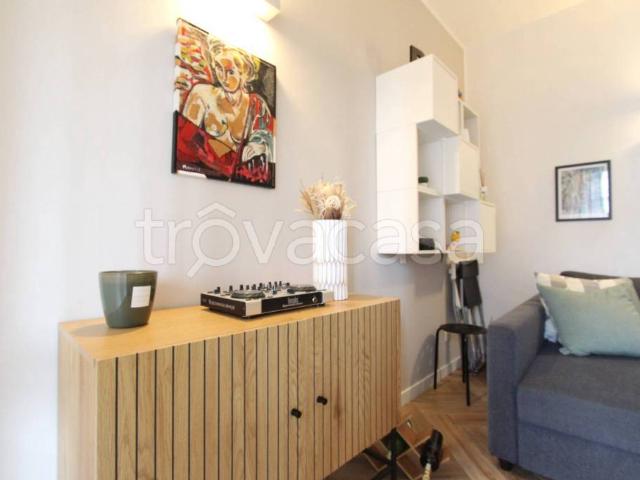 Bilocale in vendita a Milano via Vittorio Scialoia, 11, Affori