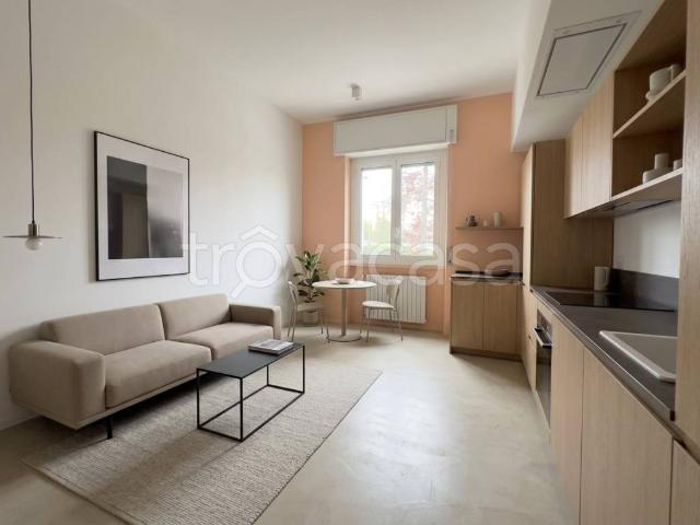 Bilocale in vendita a Milano viale Etiopia, 8, Tripoli Soderini