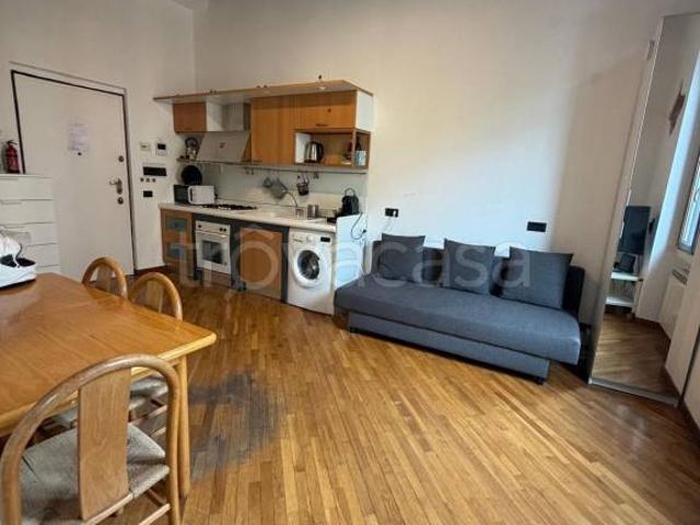 Bilocale in vendita a Milano viale Gian Galeazzo, 6, Ticinese