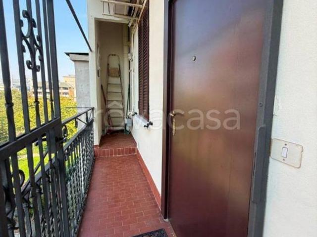 Bilocale in vendita a Milano, Vigentino Fatima