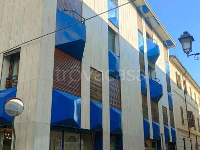 Bilocale in vendita a Novara via Attilio Carotti, 1, Centro Storico