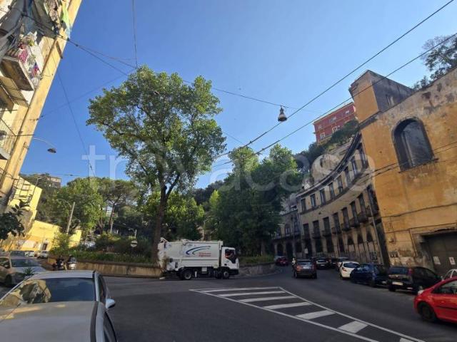 Bilocale in vendita a Napoli, Stella Materdei