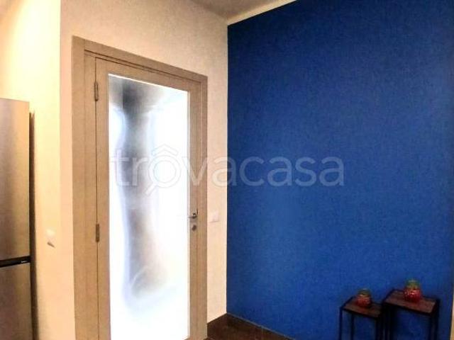 Bilocale in vendita a Sondrio largo Alberto Pedrini, 3