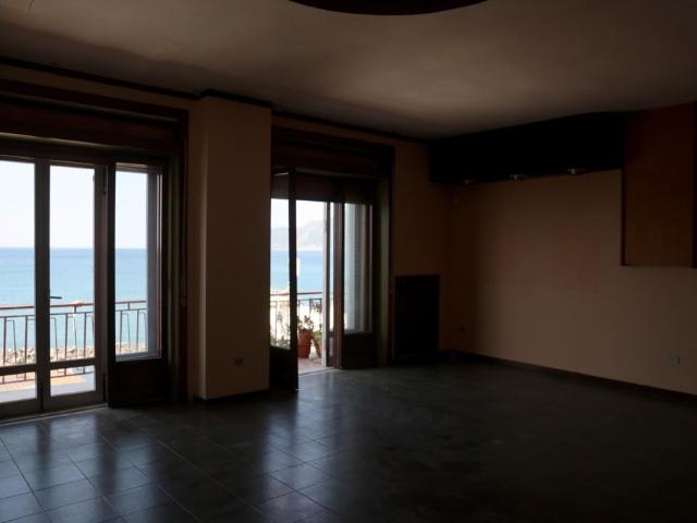 Bilocale in vendita a Salerno