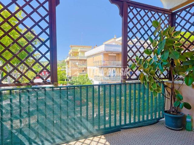 Bilocale in vendita a Santa Marinella via IV novembre