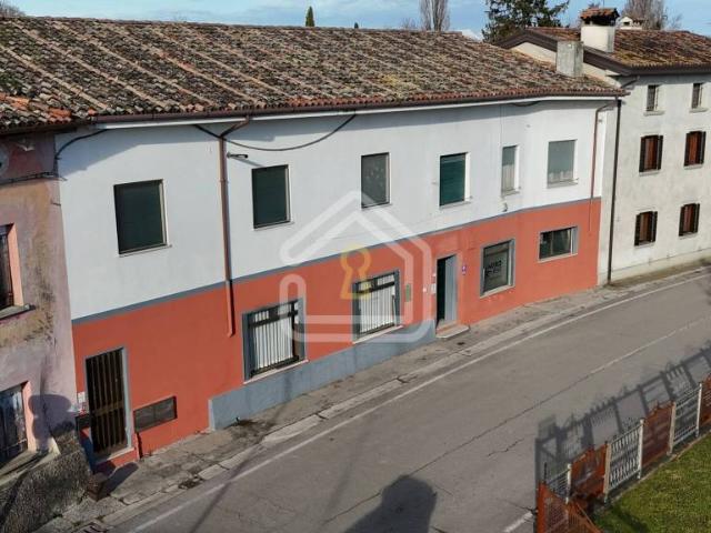 Bilocale in vendita a Santa Marizza, Varmo