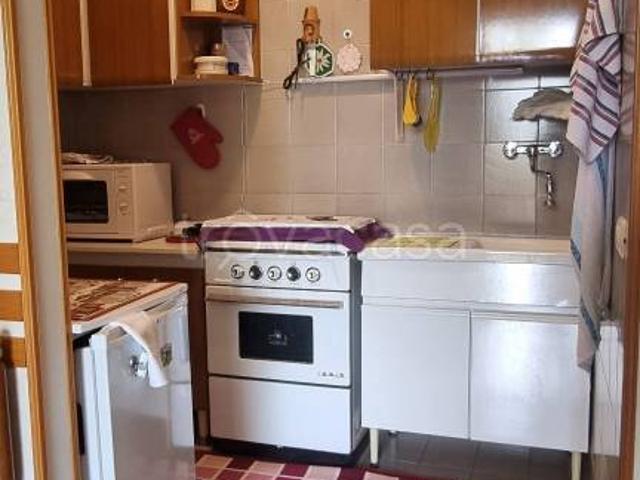 Bilocale in vendita a Schia, Tizzano Val Parma
