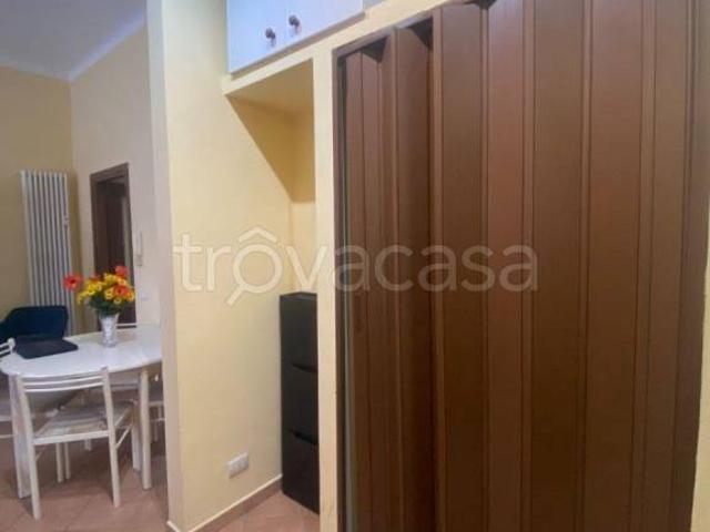 Bilocale in vendita a Pavia, Centro Storico