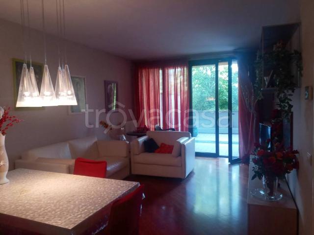 Bilocale in vendita a Parma, San Lazzaro