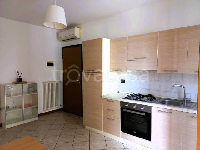Bilocale in vendita a Parma via Trieste, 3, San Leonardo