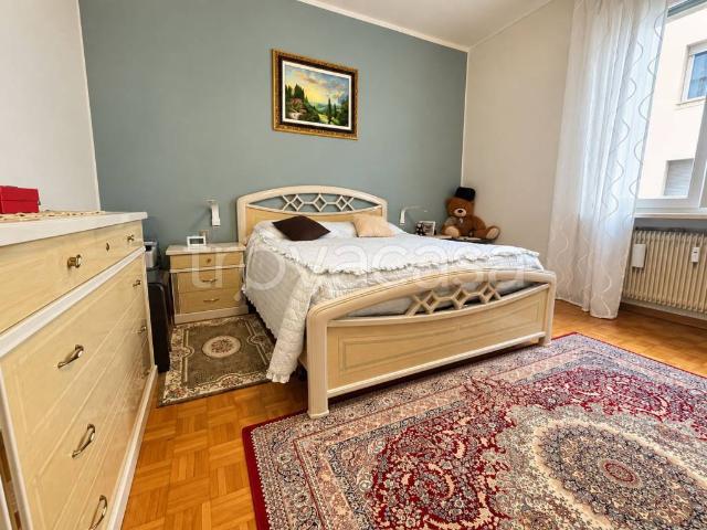 Bilocale in vendita a Piacenza via Santo Stefano, Centro città