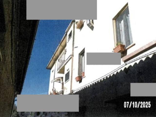 Bilocale in vendita a Pietrasanta via Aurelia Nord, 206