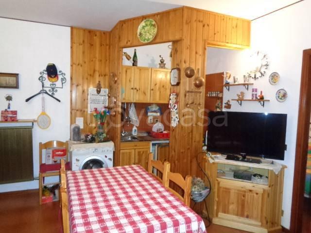 Bilocale in vendita a Roburent viale Pianfei, San Giacomo