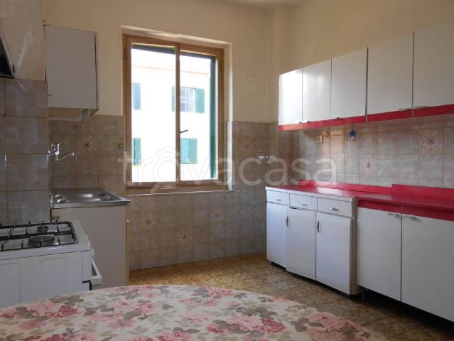 Bilocale in vendita a Roma via delle Isole Curzolane, Tufello