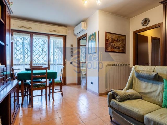Bilocale in vendita a Roma via San Nicola dell'Alto, Anagnina