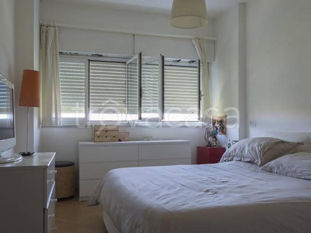Bilocale in vendita a Roma, Ardeatino Montagnola