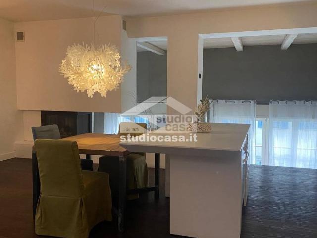 Bilocale in vendita a Trento via Torre Vanga, Semicentro