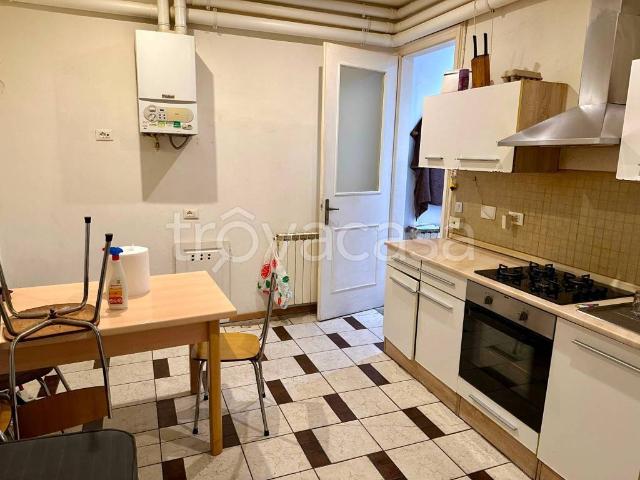 Bilocale in vendita a Trieste via Risorta, 5, Città Vecchia
