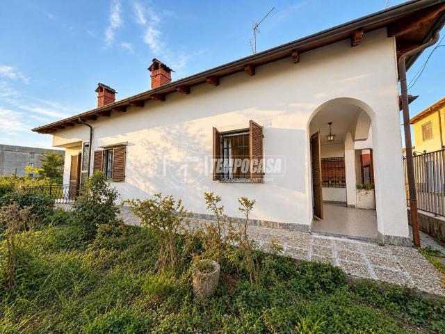 Bilocale in vendita a Tronzano Vercellese