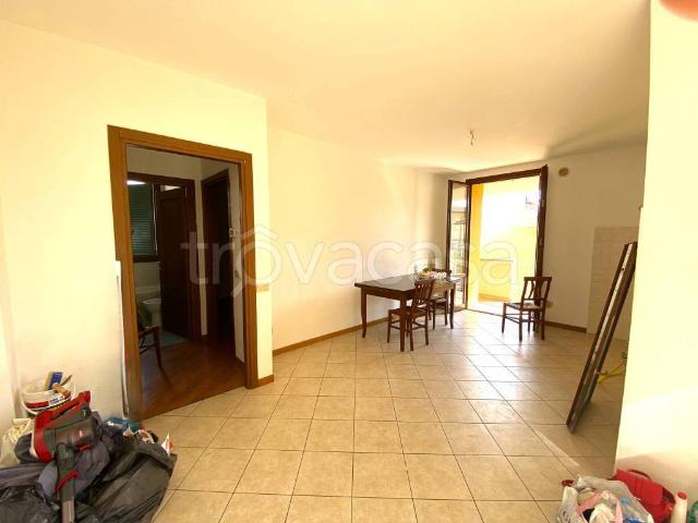 Bilocale in vendita a Uzzano via Lucchese, Santa Lucia
