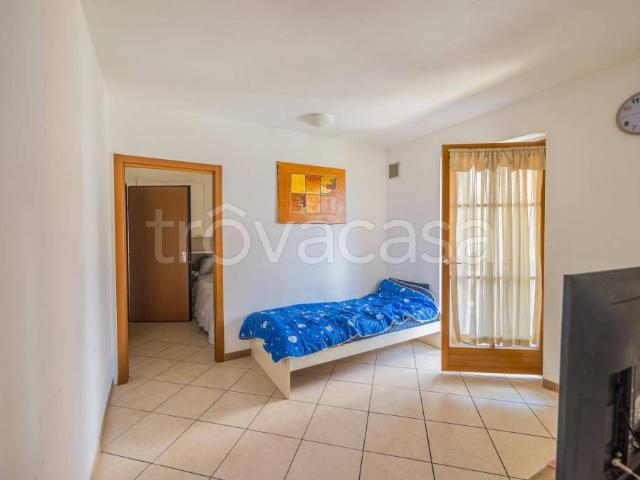 Bilocale in vendita a Vadena