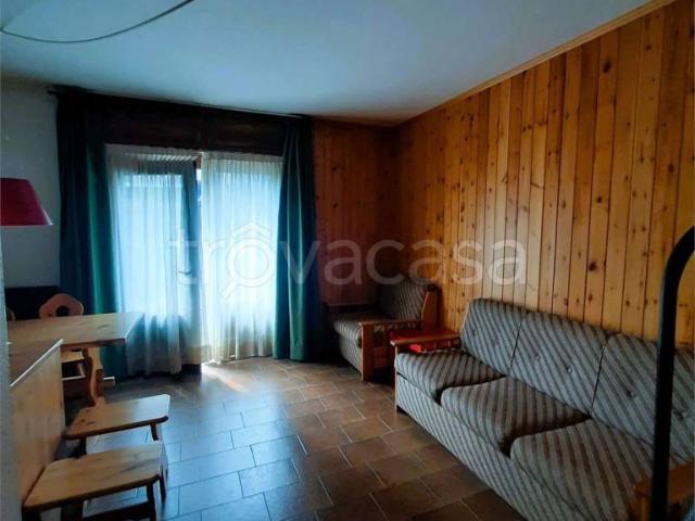 Bilocale in vendita a Valdisotto via Roma, Oga