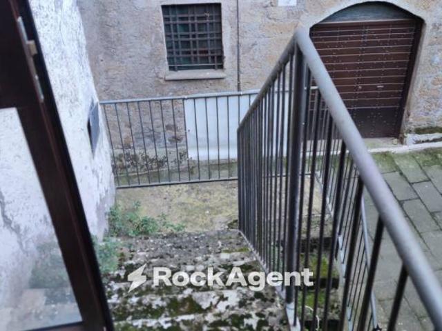 Bilocale in vendita a Vallerano via dei Granari