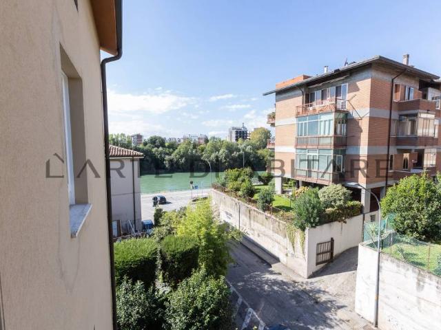 Bilocale in vendita a Verona via Aurelio Nicolodi, Ponte Crencano