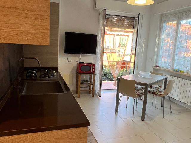 Bilocale in vendita in via del cigno, Finale Ligure