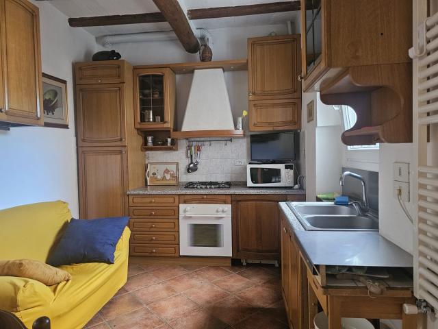 Bilocale in vendita in via lucente, Pelago