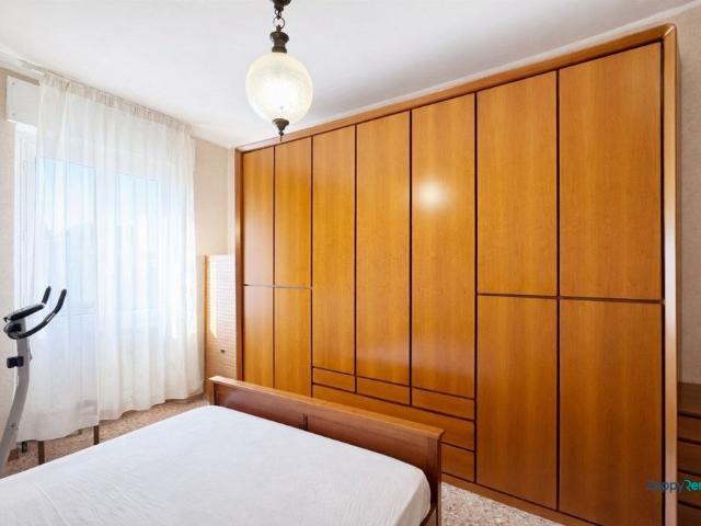 Bilocale in Via Pellegrino Rossi, Milano