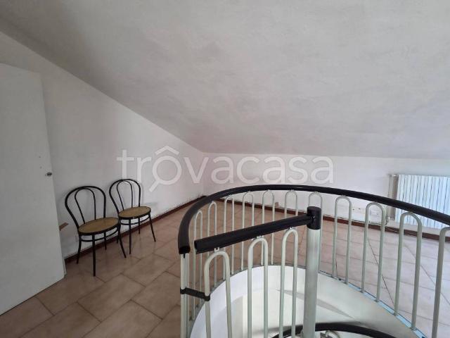 Bilocale in affitto a Cologno Monzese vicolo Santa Marta, 19