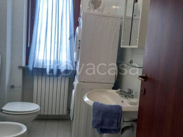 Bilocale in affitto a Colorno via Napoli 4
