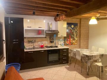 Bilocale in affitto a Carrara, case in affitto Carrara
