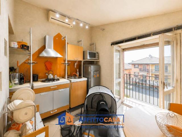 Bilocale in affitto a Casalgrasso piazza Annunziata