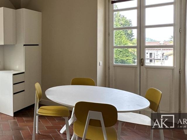 BILOCALE in affitto a Arona