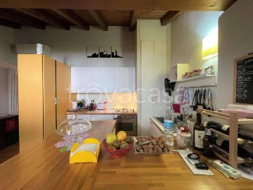 Bilocale in affitto a Bologna via Centotrecento, Irnerio