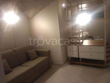 Bilocale in affitto a Bologna via dè Coltellini, San Felice